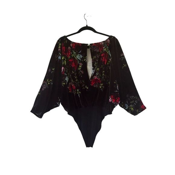 Free People Intimately Floral Dolman Sleeve Velvet Bodysuit Black Medium - Picture 2 of 9